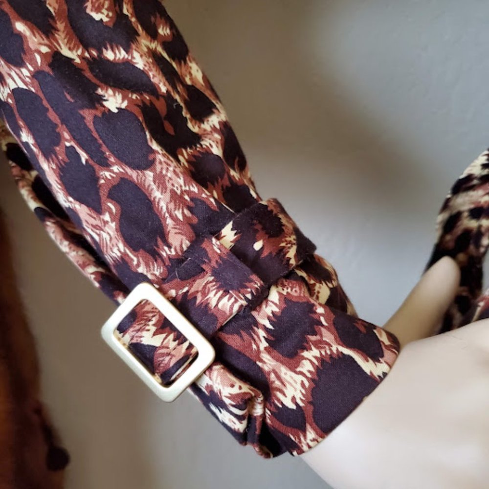 VERTIGO PARIS Cheetah Leopard Trench Jacket - Picture 6 of 11